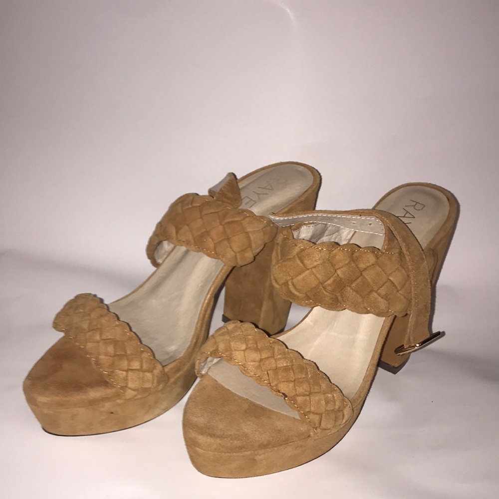 Raye Dress Heels Size 8 Camel Brown